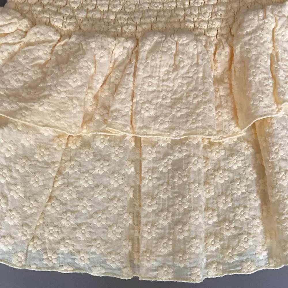 Katie J NYC Tween Karlie Embroidered Skirt. Yellow with Daisy Pattern. Size M.